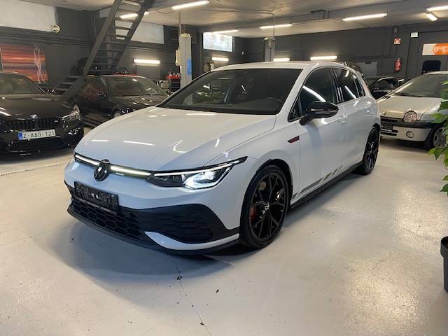 Volkswagen  Golf 8 GTI Clubsport - AUTO ALVVO
 
